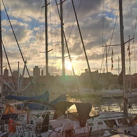 La Casa Sul Molo - Acquario 아파트 *